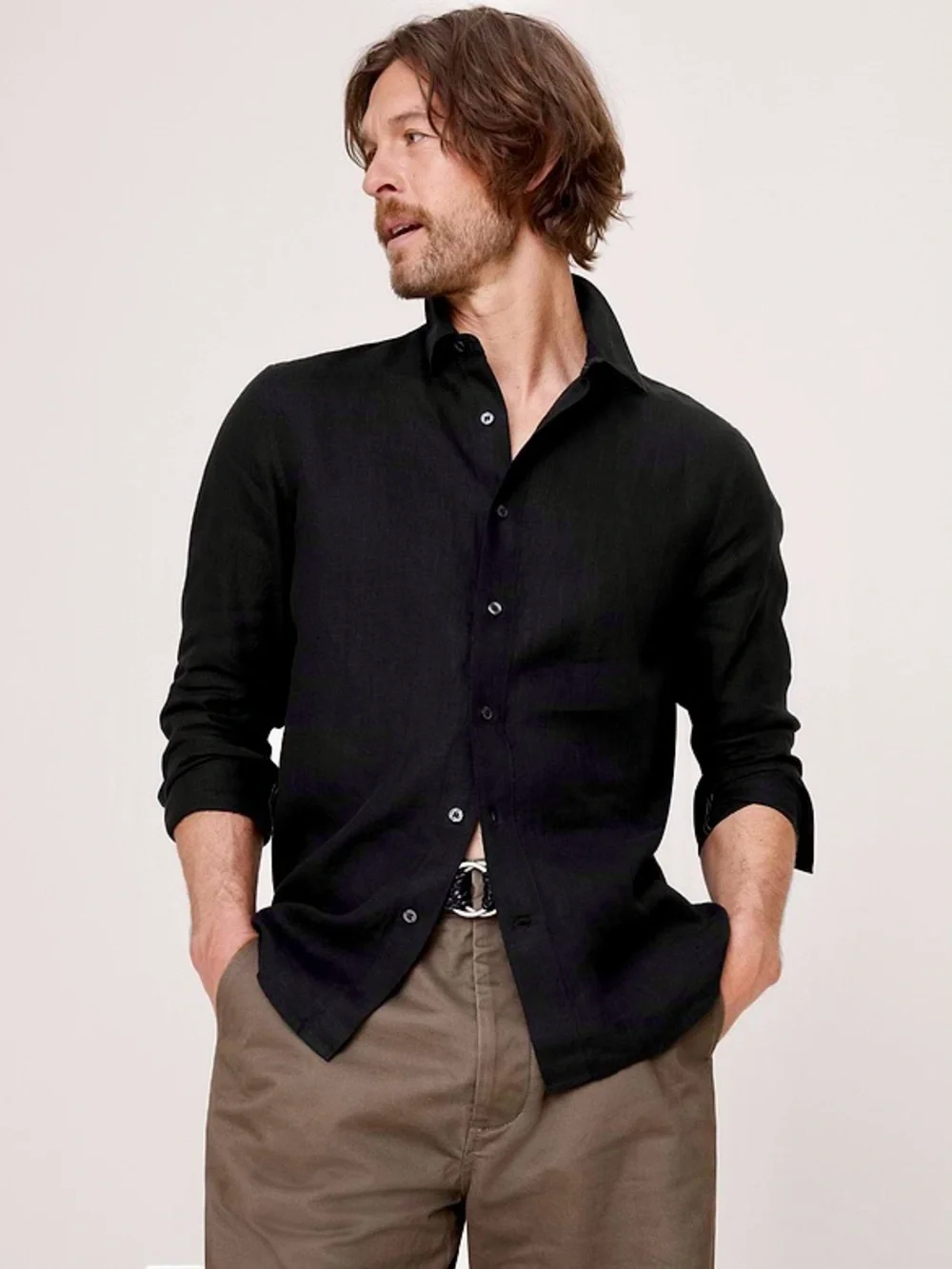 BANANA REPUBLIC Men’s Standard Fit Black Linen Long-Sleeve Button-Down Shirt